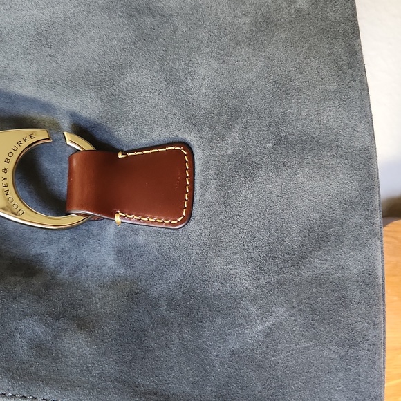 Dooney & Bourke Hunter Green Suede and Leather tote - Picture 4 of 16